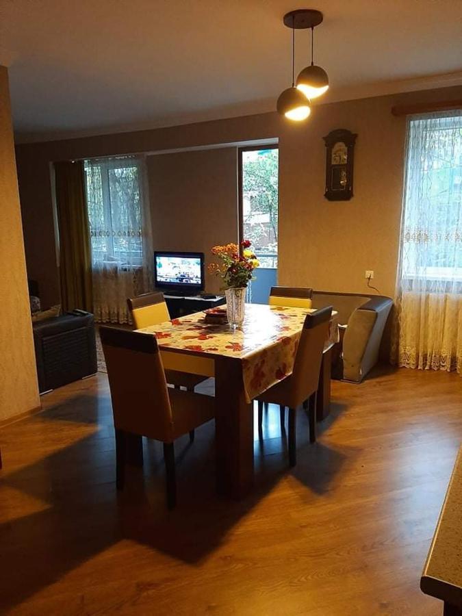 Hotel Family Hotel Chiatura Zewnętrze zdjęcie