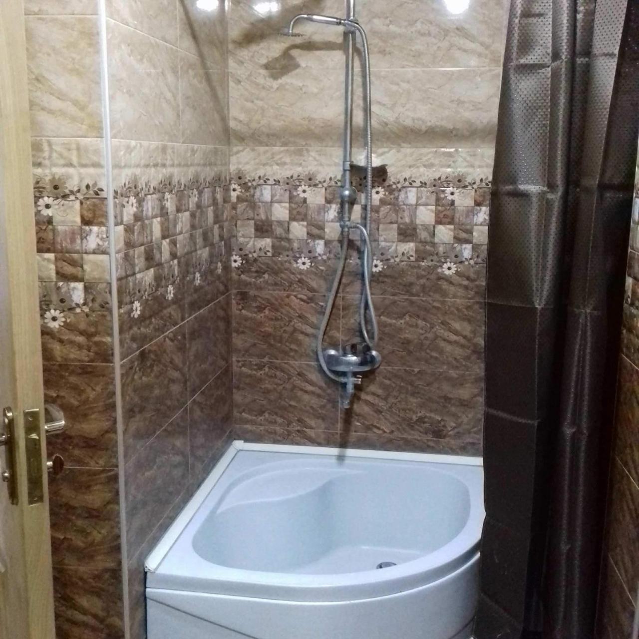 Hotel Family Hotel Chiatura Zewnętrze zdjęcie